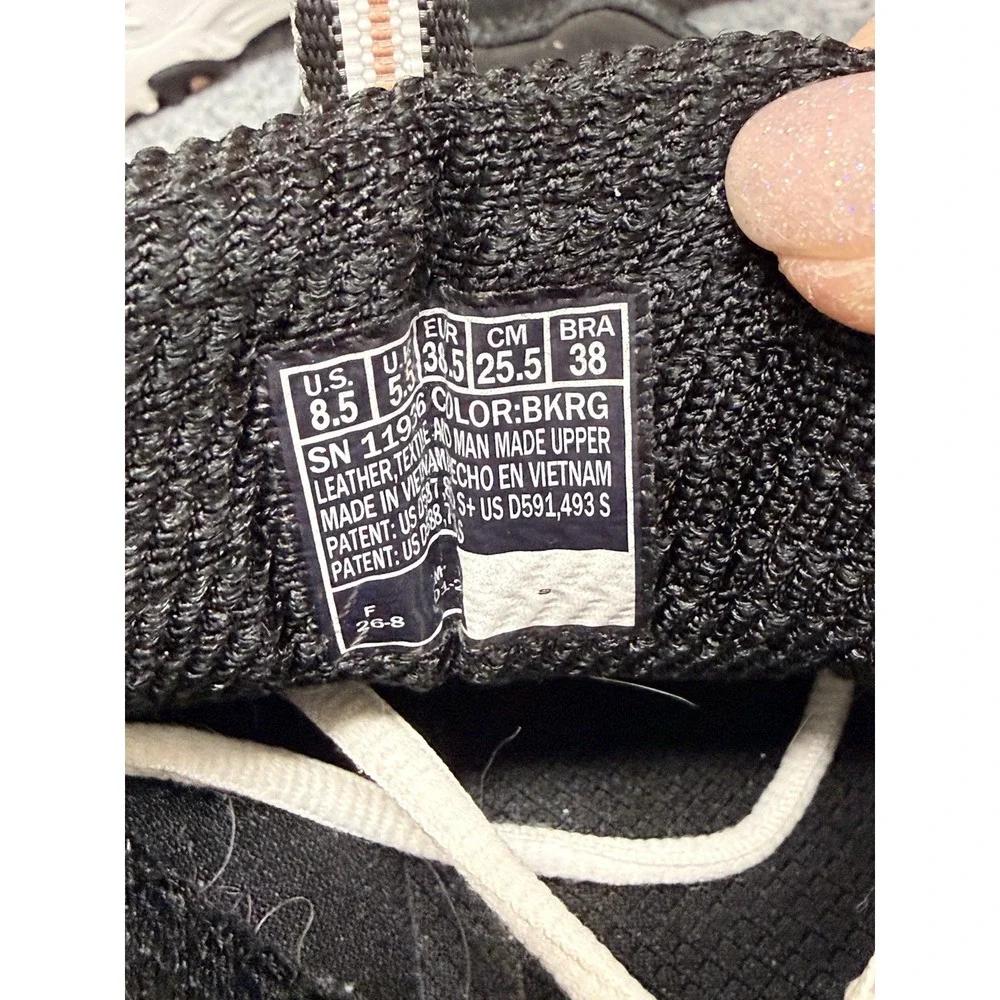 Skechers D'Lites Me Time BLACK-ROSE GOLD Air Cooled Memory Foam‎ Reg $80